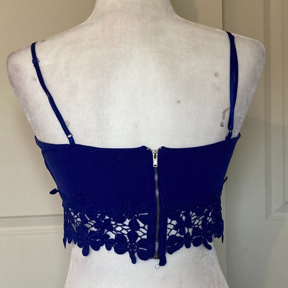 Cobalt Blue Lace V neck Crop Top - Picture 2 of 6